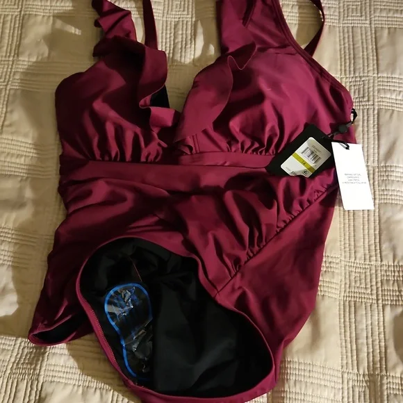 DKNY Elegant Burgundy Ruffled One-Piece Swimsuit Size 14 (Large) - Picture 7 of 8